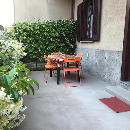 Il Cortile Single & Double In No 3* Комо