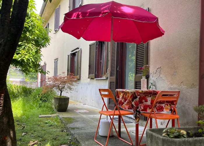 Il Cortile Single & Double In No Bed and breakfast Como