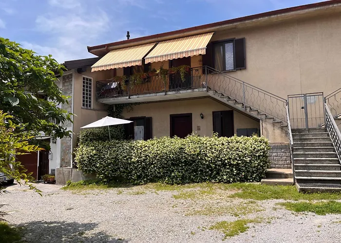 Il Cortile Single & Double In No Como