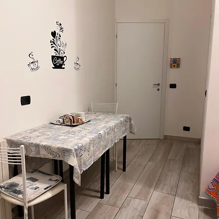 Bed and breakfast Il Cortile Single & Double In No Como
