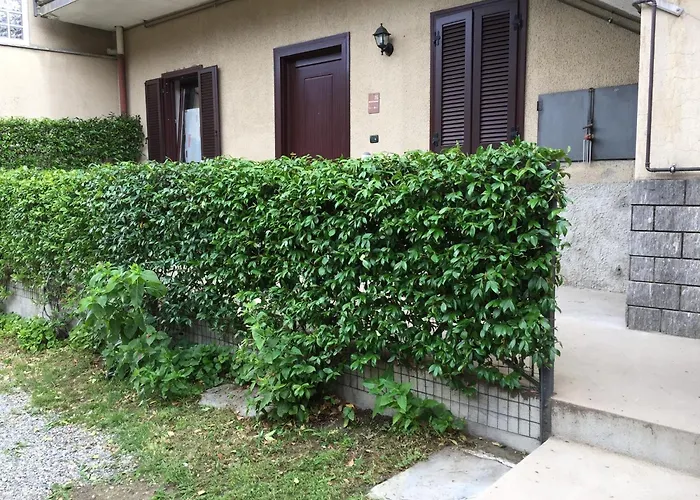 Il Cortile Single & Double In No 3*